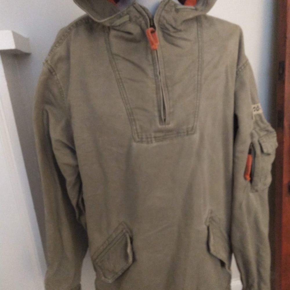 American Eagle Outfitters Vintage Pullover